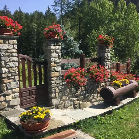 Chalet Dei Nani * Courmayeur